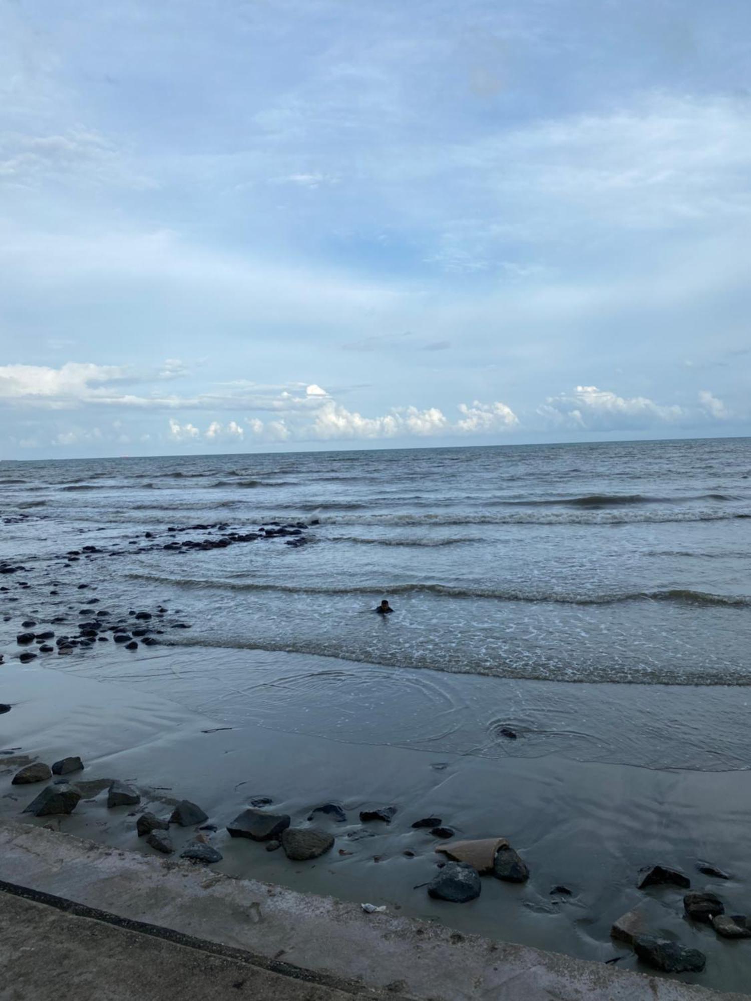 Blackstone Beach Resort Kuantan Exterior foto